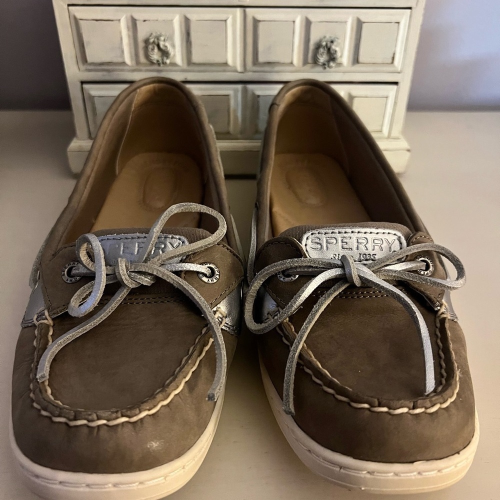 Sperry Women's Grayish/Brown Boat Shoes
